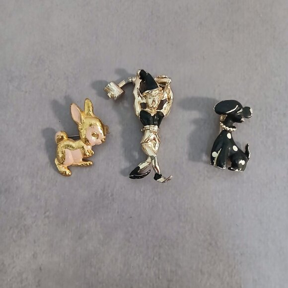 Set of 3 Vintage Pins-Puppy, Bunny & Pixie - Picture 1 of 5